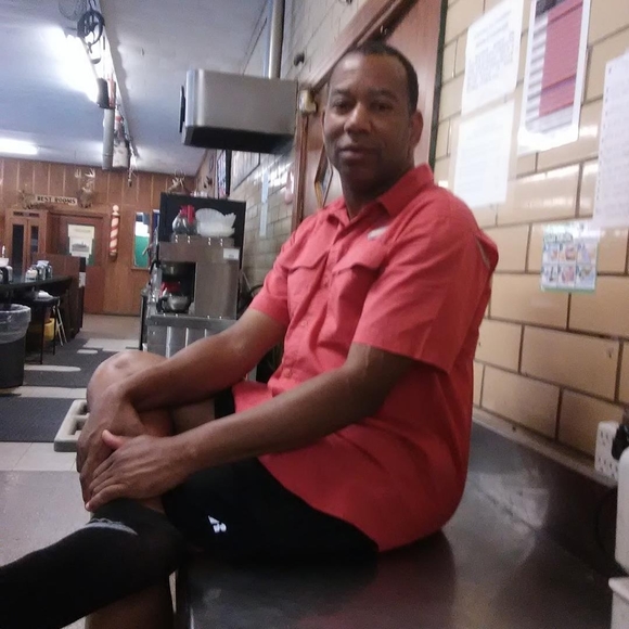 Meet your Posher, David - Picture 1 of 1